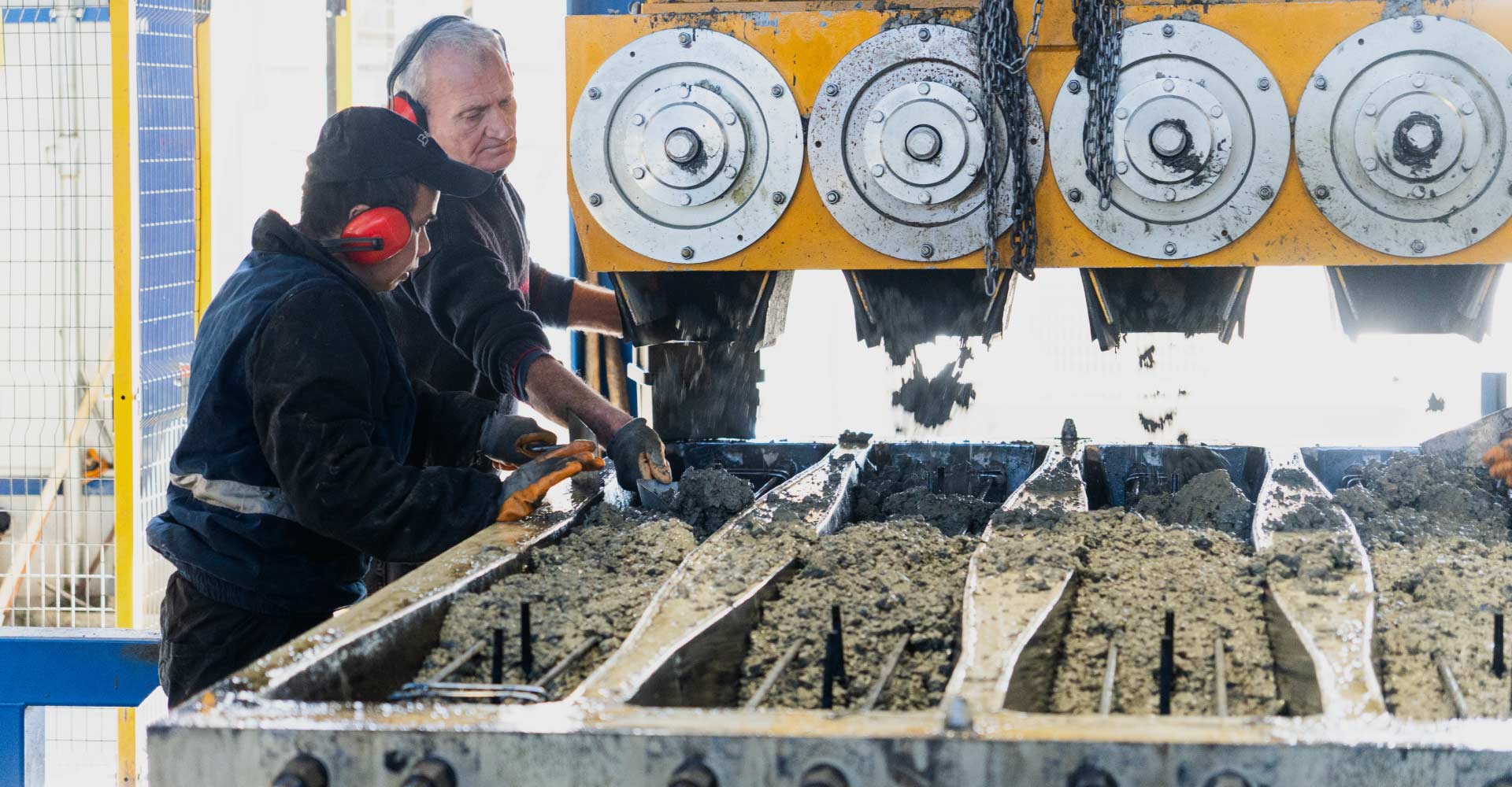 Betonvers concrete sleepers Tirana Albania railways
